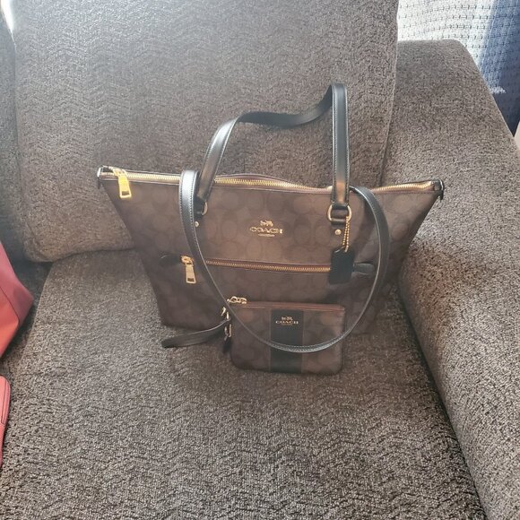 Coach Handbags - Coach Brown Tote Bag